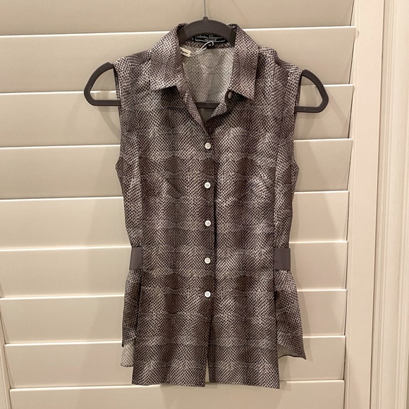 BNWT Salvatore Ferragamo top